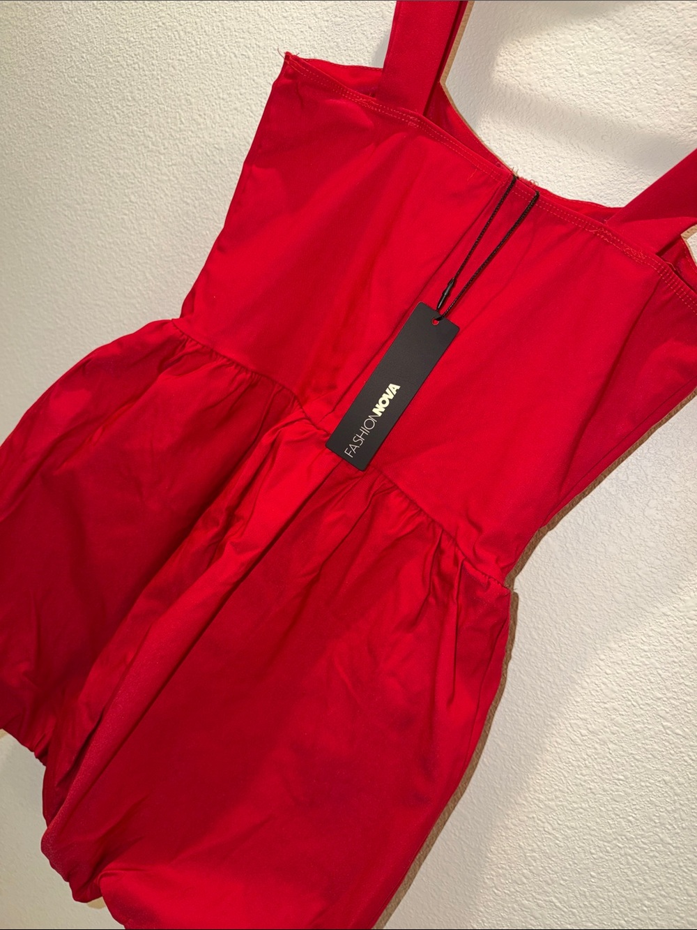 Red corset style Bubble Skirt Dress with Straps.. very stretchy. - Picture 4 of 4